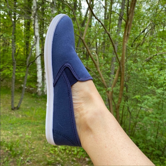 Navy slip on sneakers - Picture 1 of 4